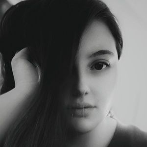 Meet your Posher, Bailey